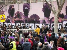 We leven in het rijk van het onfatsoen. Een ode aan onvervalste onderzoeksjournalistiek