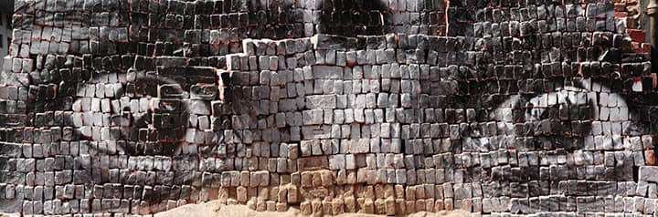 28 Millim¿tres Women Are Heroes Eyes on bricks New Delhi Inde 2009 HD