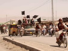 VS sturen nieuwe troepen naar Afghanistan | Dieptepunt voor Spaans toerisme