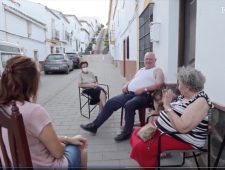 Spaans dorp wil ‘praatjes op straat’ verheffen tot cultureel erfgoed