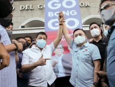 Filipijnen: Favoriete kandidaat van Duterte trekt zich terug