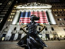 Conflict om iconisch standbeeld op Wall Street
