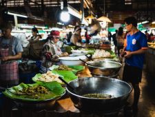 Thailand zucht onder stijgende voedselprijzen