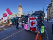 Burgermeester van Ottowa vraagt Trudeau om hulp bij truckersprotest