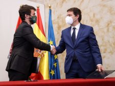 Spanje: extreemrechts komt voor het eerst in een regionale regering
