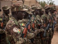 Malinese leger en vermoedelijke Russische huurlingen doden 300 burgers