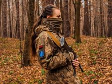 De Oekraïense vrouwen die bleven om te vechten