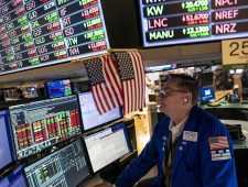 Waarom big tech zo geheimzinnig doet over zijn inkomstenbronnen