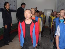 Zo onderdrukt China de Oeigoeren: detentiecentra en ‘shoot to kill’-beleid