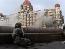 Pakistan heeft vermoedelijk brein achter aanslagen Mumbai gearresteerd