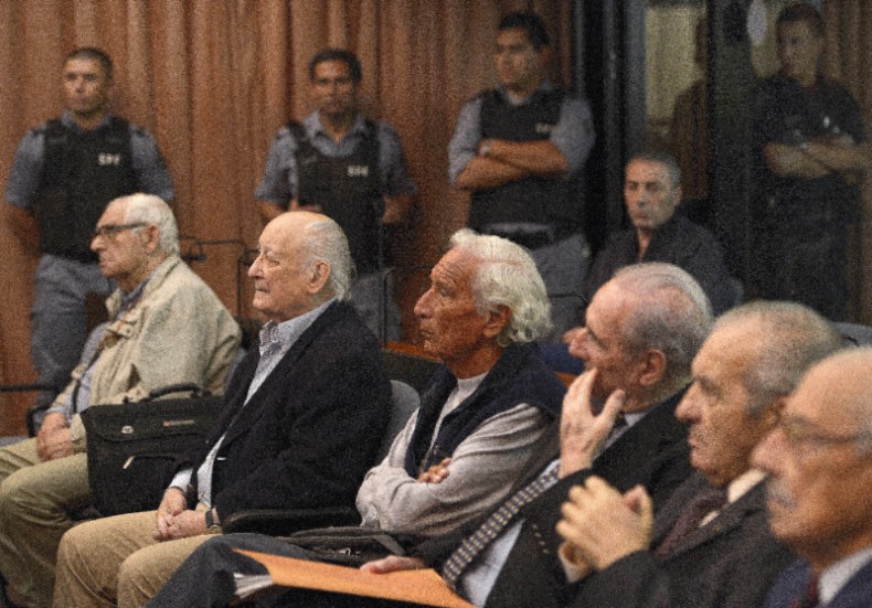 Misdaden Tegen De Mensheid Of Menselijkheid