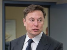 Twitter klaagt Elon Musk aan om overname alsnog te realiseren