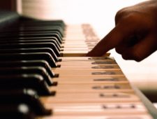 Onderzoek: ook amuzikalen kunnen klinkende melodieën bedenken