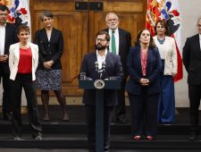 Chileense president gooit ministersploeg om na nee tegen nieuwe grondwet