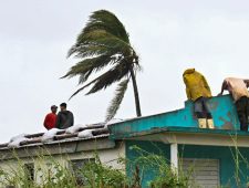 Orkaan Ian laat verwoesting achter in Cuba en koerst nu af Florida op