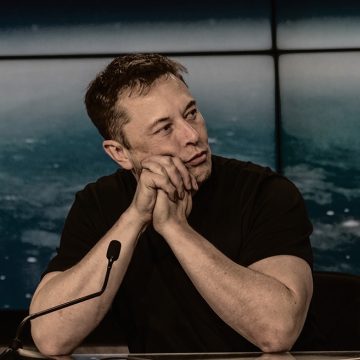 Elon Musk krijgt toch geen salarispakket van 55 miljard dollar van Tesla