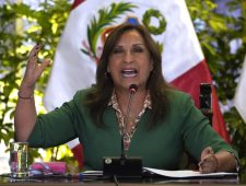 Peru: president Dina Boluarte denkt niet aan aftreden
