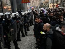 Protesten na dodelijke treinramp in Griekenland