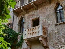 Inflatie in Italië: trouwen op het balkon van Romeo en Julia wordt twee keer zo duur