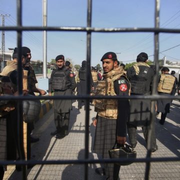 Pakistan verklaart de oorlog aan de Afghaanse taliban