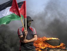 Vijf doden en tientallen gewonden bij inval Westelijke Jordaanoever