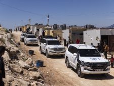 Syriërs in aardbevingsgebied vrezen ‘hongerdood’ nu hulp vanuit Turkije dreigt te stoppen