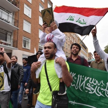 Zweedse ambassade in Irak bestormd door woedende menigte