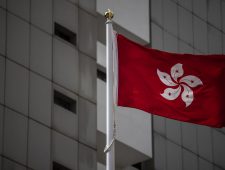Hongkong: eerste persoon veroordeeld onder nieuwe ‘Volksliedwet’