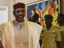 Niger: VS en VN maken zich zorgen over de gezondheid van president Bazoum