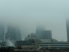 Wereldnieuws: De lucht in Europa is ernstig vervuild & meer