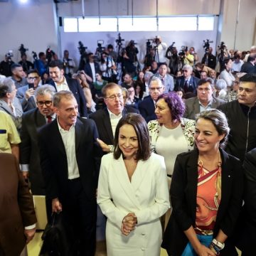 Venezolaanse oppositieleider Machado ontmoet Trump in het Witte Huis