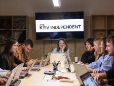 Olga Roedenko, hoofdredacteur van <em>The Kyiv Independent</em>, over corruptie en oorlog