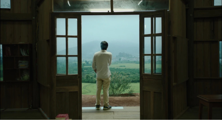 ben trong vo ken vang 16886977707901642144319 2