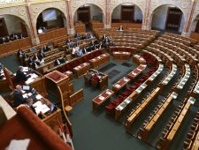 Regeringspartij Hongarije blokkeert NAVO-stemming over Zweden