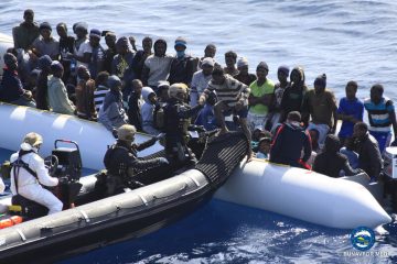 25101898901 1998b4ede7 b