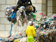 ‘Plasticcrisis’ veroorzaakt elk jaar 1,5 biljoen aan gezondheidsschade