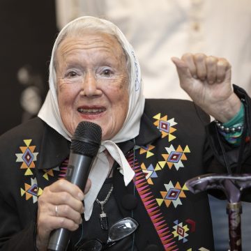 Argentinië: Nora Cortiñas, gezicht van de Dwaze Moeders, overleden