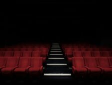 Indiase bioscoopwereld grijpt terug op oude successen na reeks geflopte films