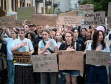 Oekraïne: parlement neemt wet aan die strijd tegen corruptie ondermijnt