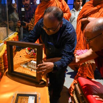 India viert terugkeer van de Piprahwa-edelstenen na 127 jaar