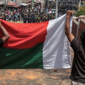 Madagaskar: regering ontbonden na bloedig neergeslagen protesten