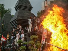 Na een decennium van frustratie bereikt Indonesië zijn breekpunt