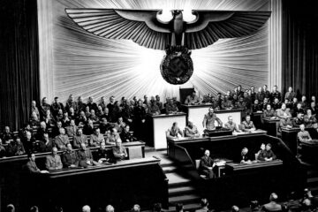 Bundesarchiv Bild 183 1987 0703 507 Berlin Reichstagssitzung Rede Adolf Hitler 1