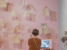 <em>Darn</em> is een eerbetoon aan vergeten handwerk