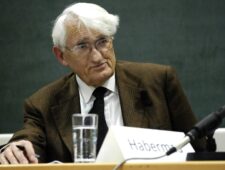 Jürgen Habermas: 'Vanaf nu moeten we alleen verder'