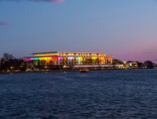 VS: concertzaal Kennedy Center omgedoopt tot Trump-Kennedy Center