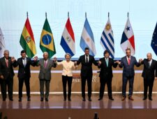 Na 26 jaar onderhandelen tekenen Mercosur en de EU een vrijhandelsakkoord