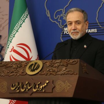 Iran heeft ‘geen intentie om te onderhandelen’. Trump beweert van wel 