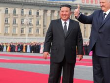 Belarussisch president Loekasjenka brengt tweedaags bezoek aan Noord-Korea 