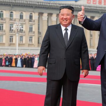 Belarussisch president Loekasjenka brengt tweedaags bezoek aan Noord-Korea 